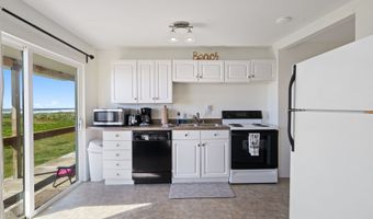 259 S PACIFIC St, Rockaway Beach, OR 97136