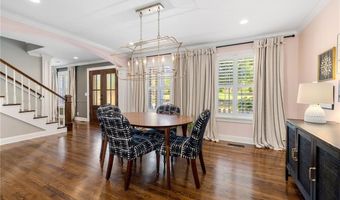 1811 El Contento Cir, Bentonville, AR 72712