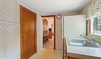 1817 Pine Ter, Belmar, NJ 07719