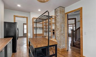 411 E Walker St, Ash Grove, MO 65604