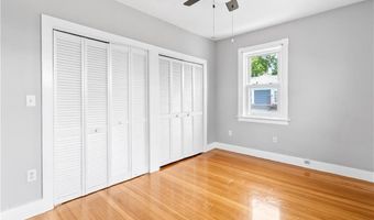 291 Maple Ave 2, Barrington, RI 02806