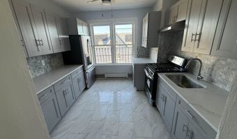 375 KENNEDY Blvd 4, Bayonne, NJ 07002