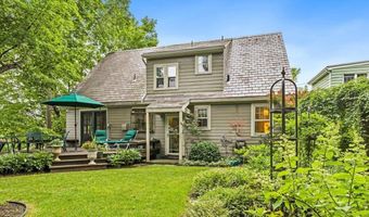 73 Oakwood St, Albany, NY 12208