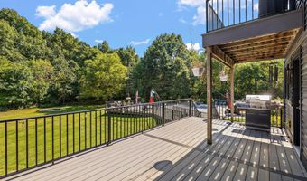 9820 Snow Pointe Dr SE, Alto, MI 49302