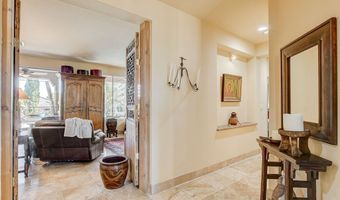 5152 Vincitor St, Las Vegas, NV 89135