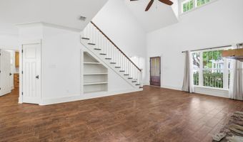 19738 Savannah St, Biloxi, MS 39532
