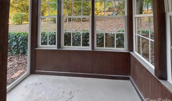 208 N 5th St, Albemarle, NC 28001