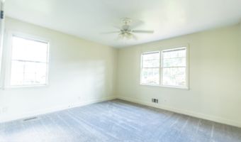 2749 Northwoods Dr S, Macon, GA 31204