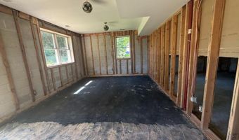 602 ROWE Dr, Aberdeen, MD 21001
