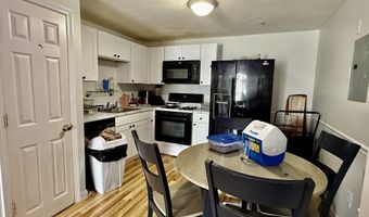 8 Kenmar Dr 72, Billerica, MA 01821