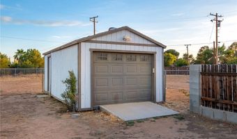 10966 Neola Rd, Apple Valley, CA 92308