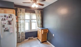 3518 Prince Rd, Alton, IL 62002