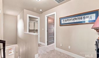 857 N River Path Ln, Boise, ID 83703