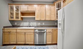 52 Wood Brook Way, Fitchburg, WI 53711