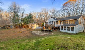 73 Airline Rd, Clinton, CT 06413