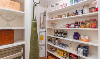 1760 Howell Mountain Rd, Angwin, CA 94508