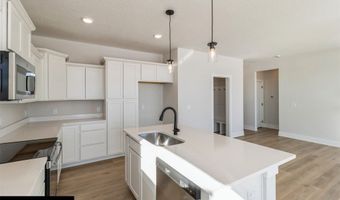 4411 NE 8th St, Ankeny, IA 50021