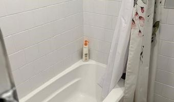 40 E 36TH St 1, Bayonne, NJ 07002