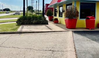 2611 W Broadway, Ardmore, OK 73401