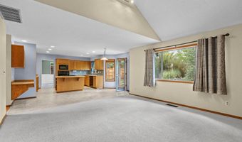 15355 SW SANDPIPER Ln, Beaverton, OR 97007