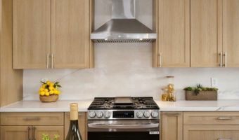 3518 W 228th St, Torrance, CA 90505
