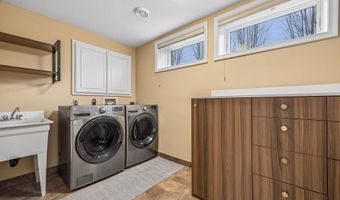 14122 Prairie Rd NW, Andover, MN 55304