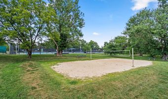 938 S ROLFE St, Arlington, VA 22204
