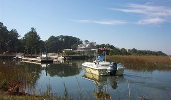 229 Coosaw Point Blvd, Beaufort, SC 29907