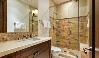 566 Race St, Aspen, CO 81611
