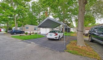 533 Forest Park, Middletown, RI 02842