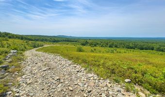 Armstrong Road, Belfast, ME 04915