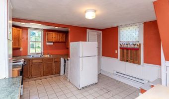 14 MAIN St, Frankford, DE 19945