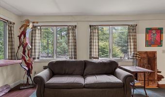 46 Battery Rd, Belfast, ME 04915