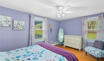 1812 Old Louisquisset Pike, Lincoln, RI 02865