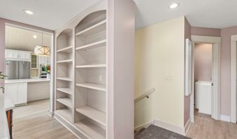 27887 337th Ct, Adel, IA 50003