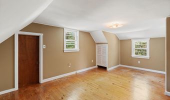 200 Burr Ext St, Barnegat, NJ 08005