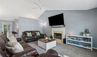 11 Dewey Dr, Adairsville, GA 30103