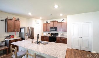 420 Meadowbend Cir, Athens, GA 30606
