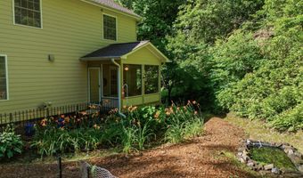 192 Kaiulani Ln, Andrews, NC 28901