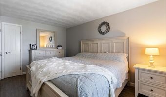 3 Mallory Ct, Bristol, RI 02809