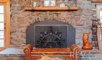 93 Copperleaf Dr, Cody, WY 82414