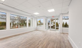 451 Essex St, Beverly, MA 01915