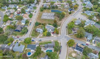 41 Deck St, Barnegat, NJ 08005