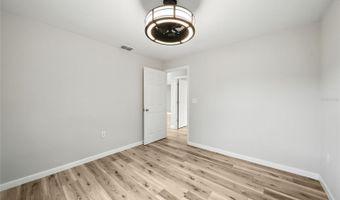 203 HERBERT St, Auburndale, FL 33823