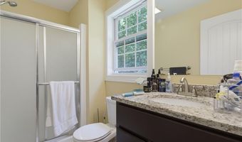 102 Bramble Bush Rd, Coventry, RI 02816