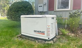 35 Dunning Blvd, Bangor, ME 04401