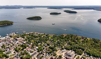 7 Grason Ln, Bar Harbor, ME 04609