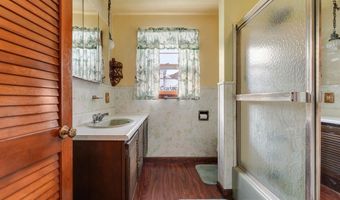 7 Grant Ave, Barre, VT 05641