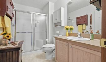 1238 Hunters Walk, Ashland, OH 44805