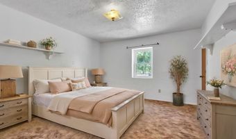 22 Paizalas Dr, Bosque, NM 87006
